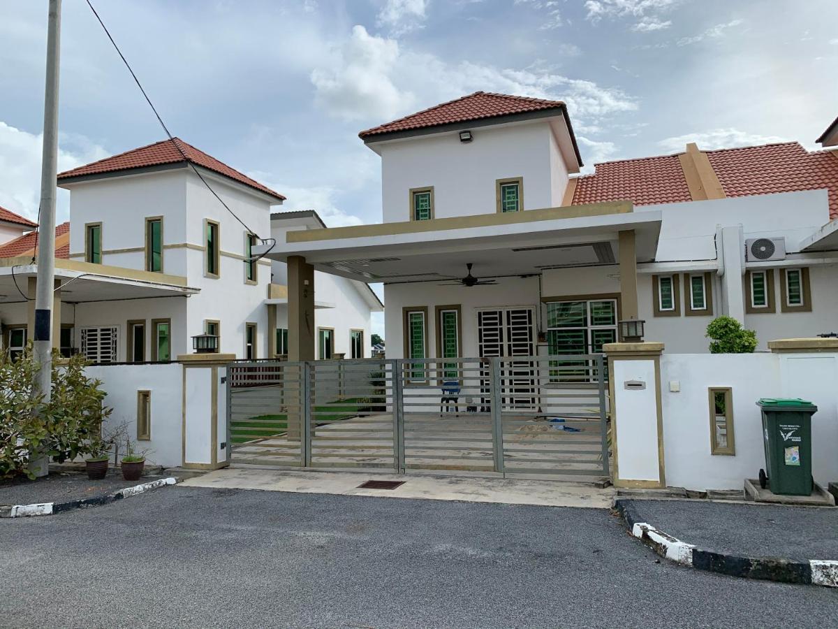 Vistana Indah Homestay Alor Setar Exterior photo